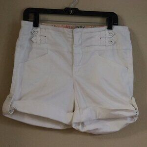 one5one White shorts Size 10
